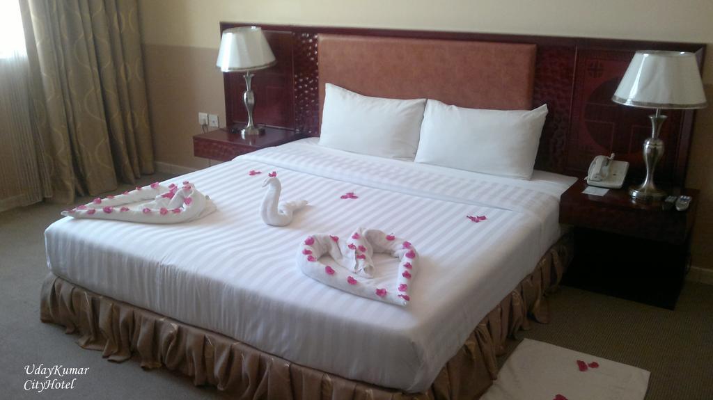 City Hotel Ras al-Khaimah Bagian luar foto