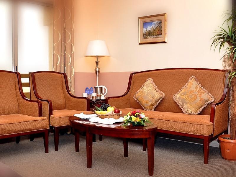 City Hotel Ras al-Khaimah Bagian luar foto