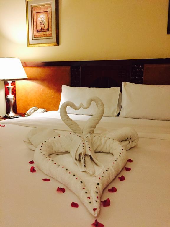City Hotel Ras al-Khaimah Bagian luar foto